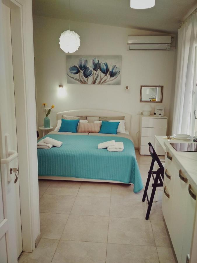 Lucija Apartment Primosten Exterior photo